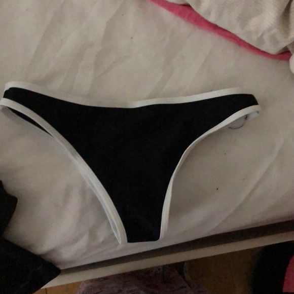 Fashion Nova NWT bikini - Picture 4 of 6